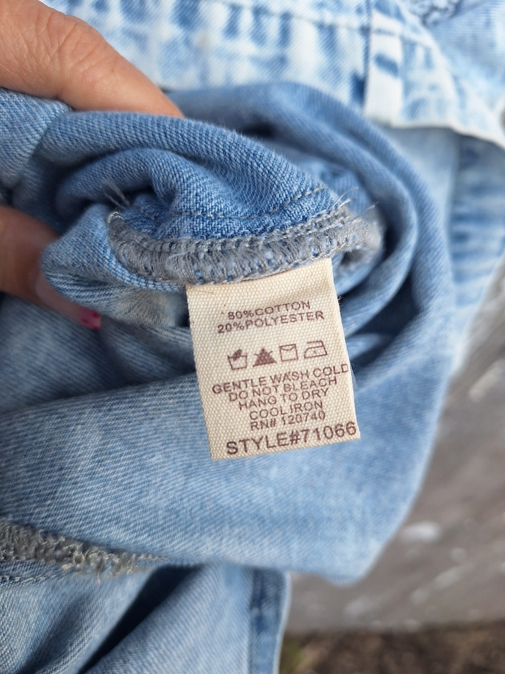 easel Light Blue Denim Lace-Appliqué Overall Dress Size Large - Picture 8 of 8